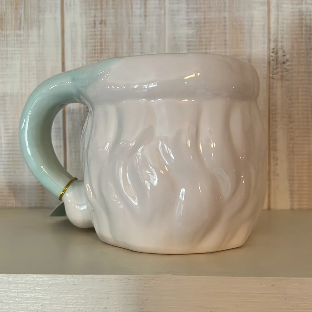 NWT Santa mug, teal green, 22 fluid ounces microwave and dishwasher safe‎